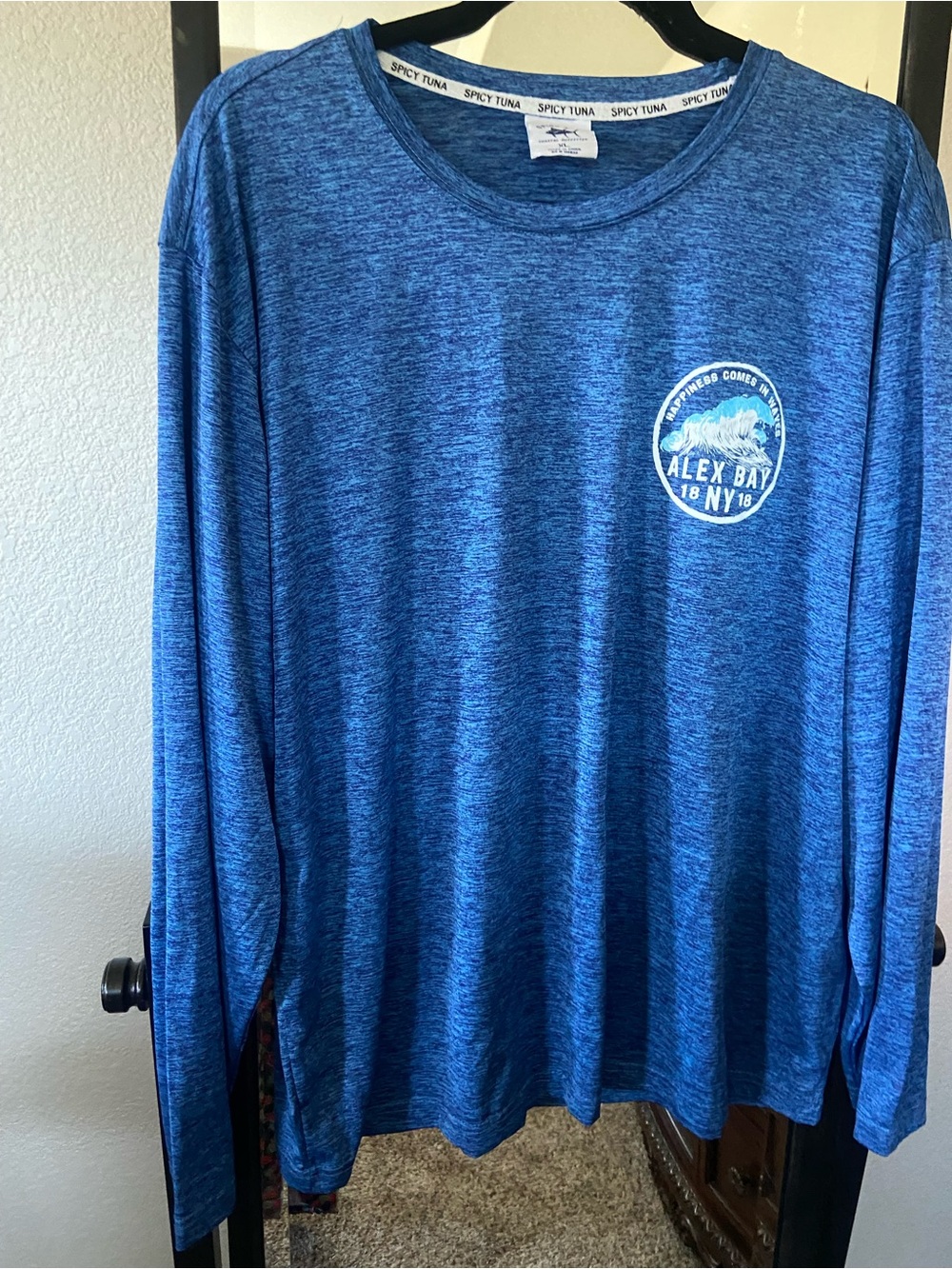 Spicy Tuna Men's Long Sleeve Heathered Blue Alex Bay tee
